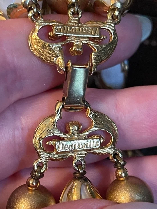 1950’s Deauville “Golden Cage” Faux Pearl Bracelet & Clip-on Earring Set - Picture 6 of 12